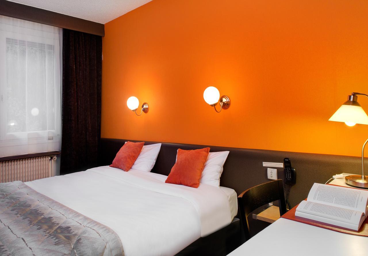 Logis Hotel Du Midi - Saint Etienne Sud Exterior photo